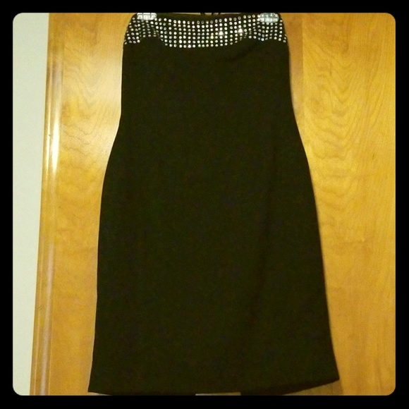 Cocktail dress - Picture 1 of 3